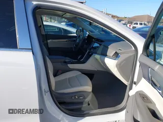 2021 Cadillac XT5 AWD Premium Luxury with VIN 1GYKNDRS9MZ149394, listed as a IAAI auction lot 41465952 with 32,292 mi miles. Bid and sale history available at carsss.com. Image 5.