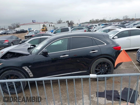 2016 Infiniti QX70 with VIN JN8CS1MU8GM672048, listed as a IAAI auction lot 41625197 with 94,317 mi miles and . Bid and sale history available at DreamBid. Image 14.