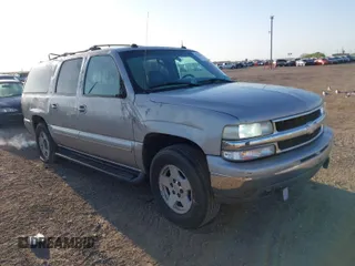 2004 Chevrolet Suburban LS with VIN 3GNEC16Z54G157749, listed as a IAAI auction lot 41772881 with 229,582 mi miles. Bid and sale history available at carsss.com. Image 1.