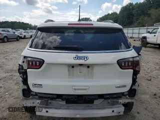 2019 Jeep Compass Altitude with VIN 3C4NJCBB0KT692494, listed as a Copart auction lot 60972975 with 75,517 mi miles and Salvage title. Bid and sale history available at DreamBid. Image 6.