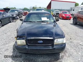 2005 Ford Police Interceptor z VIN 2FAHP71WX5X158807, wystawiony jako IAAI lot #42282107 z przebiegiem 153 787 mil mil oraz . Historia ofert i sprzedaży dostępna na DreamBid. Obrazek 12.