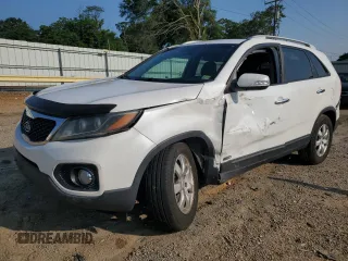 2011 Kia Sorento LX with VIN 5XYKTCA19BG099133, listed as a Copart auction lot 60554465 with 187,896 mi miles and Salvage title. Bid and sale history available at DreamBid. Image 1.