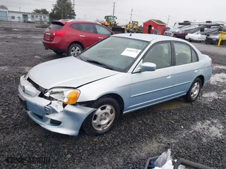 2003 Honda Civic Hybrid with VIN JHMES95693S020031, listed as a IAAI auction lot 41602128 with 176,766 mi miles. Bid and sale history available at carsss.com. Image 17.