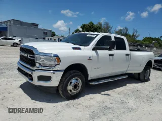 2022 Ram 3500 Tradesman z VIN 3C63RRGL7NG212606, wystawiony jako Copart lot #59140585 z przebiegiem 106 935 mil mil oraz Szkoda całkowita • Salvage title. Historia ofert i sprzedaży dostępna na DreamBid. Obrazek 1.