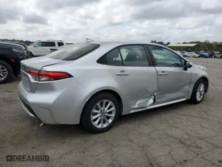 2021 Toyota Corolla LE with VIN JTDVPMAE8MJ146102, listed as a Copart auction lot 51594985 with 85,682 mi miles and Clean Title. Bid and sale history available at carsss.com. Image 3.
