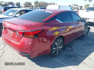 2019 Nissan Altima 2.5 Platinum with VIN 1N4BL4FV9KC100888, listed as a IAAI auction lot 41742079 with 88,212 mi miles. Bid and sale history available at carsss.com. Image 4.
