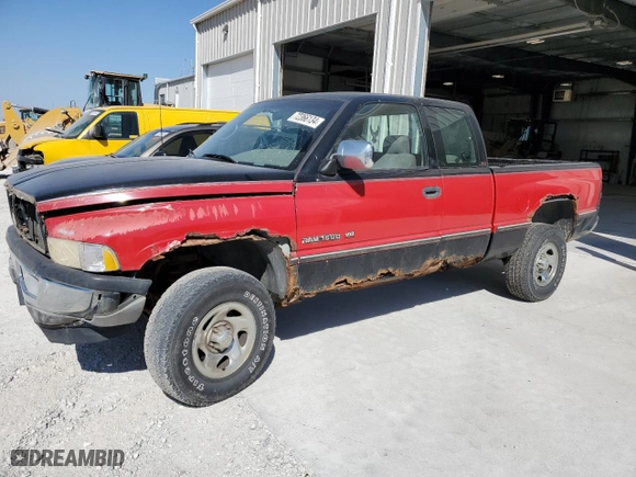 1996 Dodge Ram 1500 with VIN 3B7HF13Y8TG121531, listed as a Copart auction lot 72366134 with 220,797 mi miles and Salvage Title. Bid and sale history available at carsss.com. Image 1.