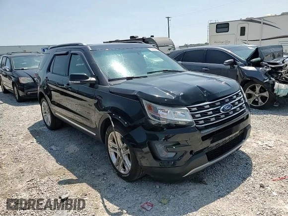 2017 Ford Explorer XLT z VIN 1FM5K8D88HGA57298, wystawiony jako Copart lot #58889865 z przebiegiem 142 107 mil mil oraz Szkoda całkowita • Salvage title. Historia ofert i sprzedaży dostępna na DreamBid. Obrazek 14.