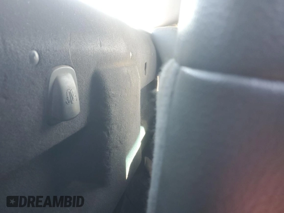 2014 Ford F-250 XL with VIN 1FTBF2A60EEA98432, listed as a Copart auction lot 88311635 with 320,415 mi miles and Salvage title. Bid and sale history available at DreamBid. Image 10.