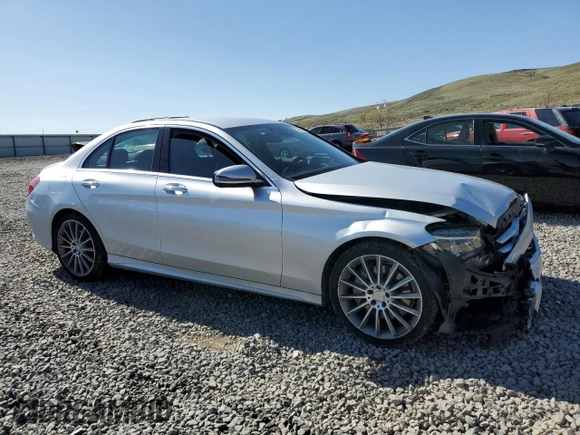 2016 Mercedes-Benz C 300 Luxury with VIN 55SWF4KB4GU114849, listed as a Copart auction lot 53746675 with Not provided miles and Salvage title. Bid and sale history available at DreamBid. Image 4.