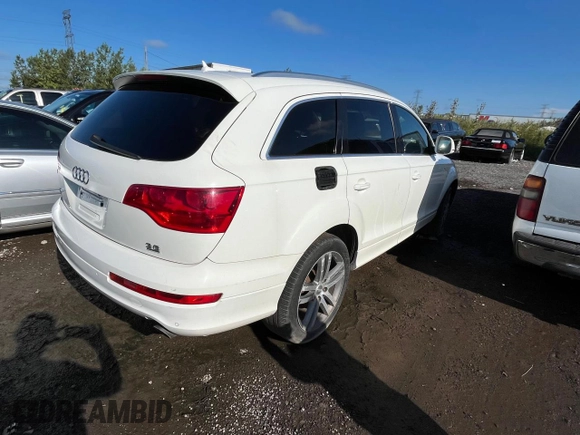 2008 Audi Q7 Premium Plus z VIN WA1EY74L78D028274, wystawiony jako Copart lot #77320954 z przebiegiem Nie podano mil oraz Czysty tytuł • Clean title. Historia ofert i sprzedaży dostępna na DreamBid. Obrazek 4.