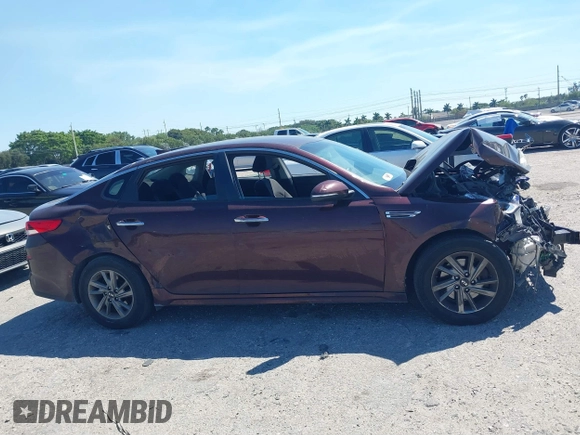 2019 Kia Optima LX with VIN 5XXGT4L34KG323567, listed as a IAAI auction lot 41770143 with 67,910 mi miles. Bid and sale history available at carsss.com. Image 13.