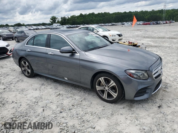 2017 Mercedes-Benz E 300 Luxury with VIN WDDZF4KB2HA187054, listed as a Copart auction lot 59384905 with 125,166 mi miles and Salvage title. Bid and sale history available at DreamBid. Image 4.