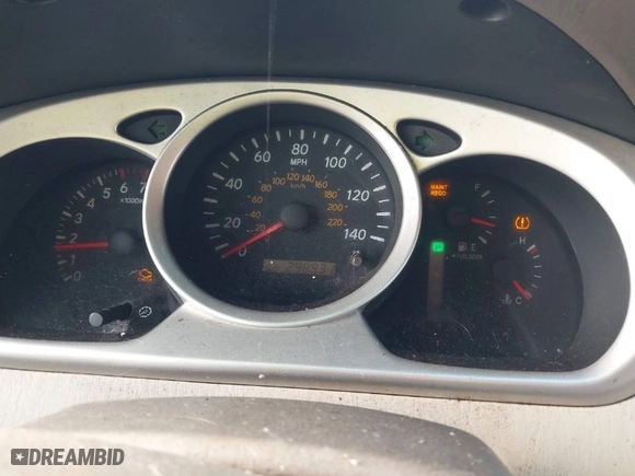 2004 Toyota Highlander with VIN JTEEP21A440052284, listed as a IAAI auction lot 41906643 with 298,931 mi miles. Bid and sale history available at carsss.com. Image 7.