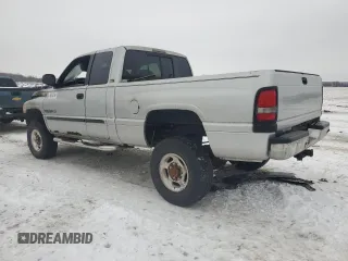 2001 Dodge Ram 2500 with VIN 3B7KF23Z81G772708, listed as a Copart auction lot 86132184 with 0 mi miles and Clean Title. Bid and sale history available at carsss.com. Image 2.
