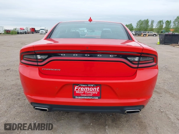 2023 Dodge Charger SXT z VIN 2C3CDXBGXPH511066, wystawiony jako IAAI lot #42403542 z przebiegiem 59 101 mil mil oraz . Historia ofert i sprzedaży dostępna na DreamBid. Obrazek 17.