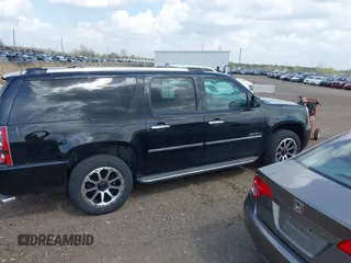 2013 GMC Yukon XL Denali with VIN 1GKS2MEF8DR350974, listed as a IAAI auction lot 42157560 with 285,848 mi miles and . Bid and sale history available at DreamBid. Image 13.