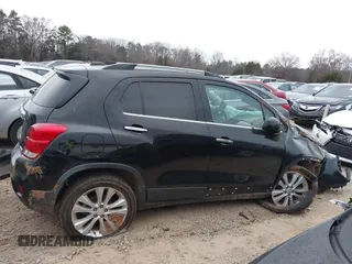 2018 Chevrolet Trax Premier with VIN 3GNCJRSB0JL363228, listed as a IAAI auction lot 41137129 with 66,275 mi miles. Bid and sale history available at carsss.com. Image 13.