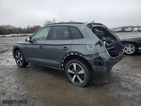 2023 Audi Q5 S line Prestige with VIN WA1FAAFY9P2143337, listed as a Copart auction lot 47978705 with 25,622 mi miles and Salvage Title. Bid and sale history available at carsss.com. Image 2.