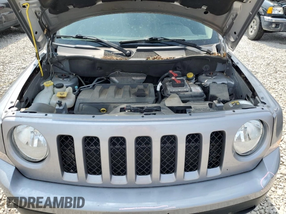 2016 Jeep Patriot Latitude with VIN 1C4NJRFB8GD658202, listed as a Copart auction lot 58961465 with 80,781 mi miles and Salvage title. Bid and sale history available at DreamBid. Image 12.