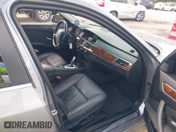 2008 BMW 5 Series 528xi with VIN WBANV13558C150343, listed as a IAAI auction lot 42224443 with 234,163 mi miles and . Bid and sale history available at carsss.com. Image 5.