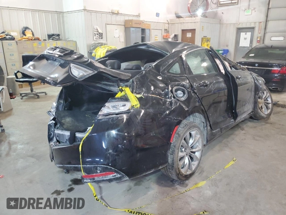 2016 Chrysler 200 S with VIN 1C3CCCBBXGN125769, listed as a Copart auction lot 68732762 with 64,962 mi miles and Non Repairable. Bid and sale history available at carsss.com. Image 4.