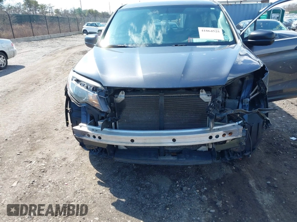 2016 Honda Pilot LX with VIN 5FNYF6H14GB082537, listed as a IAAI auction lot 41864525 with 137,097 mi miles. Bid and sale history available at carsss.com. Image 6.