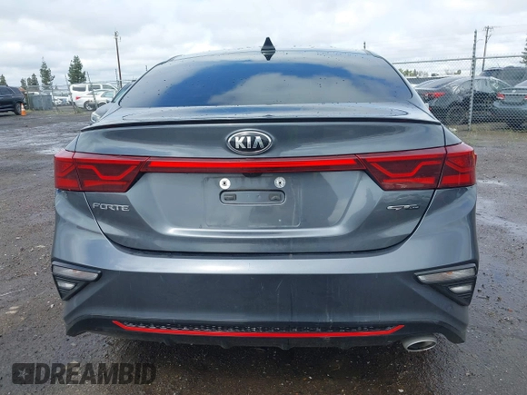 2021 Kia Forte GT-Line with VIN 3KPF34AD4ME268945, listed as a IAAI auction lot 41797258 with 39,232 mi miles. Bid and sale history available at carsss.com. Image 17.