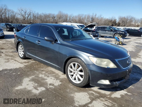2007 Lexus LS 460 with VIN JTHBL46F475000890, listed as a Copart auction lot 41692525 with 200,605 mi miles and Salvage Title. Bid and sale history available at carsss.com. Image 4.