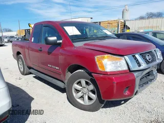 2008 Nissan Titan SE with VIN 1N6BA06A08N355039, listed as a IAAI auction lot 41685963 with 171,281 mi miles. Bid and sale history available at carsss.com. Image 1.