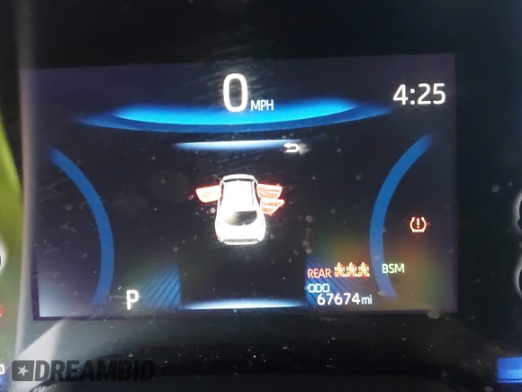 2020 Toyota Corolla Hatchback XSE with VIN JTNC4RBE7L3089336, listed as a IAAI auction lot 41320946 with 67,674 mi miles. Bid and sale history available at carsss.com. Image 15.