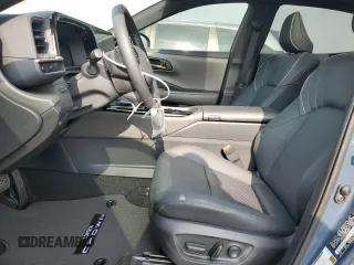 2025 Toyota Crown XLE with VIN JTDAAAAF8S3034506, listed as a Copart auction lot 48942395 with 2,018 mi miles and Salvage Title. Bid and sale history available at carsss.com. Image 7.
