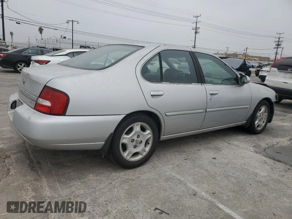 2000 Nissan Altima GXE with VIN 1N4DL01A9YC159146, listed as a Copart auction lot 75762784 with 103,612 mi miles and Salvage Title. Bid and sale history available at carsss.com. Image 3.