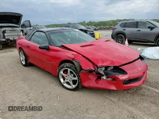 1996 Chevrolet Camaro Z28 z VIN 2G1FP22P8T2118210, wystawiony jako Copart lot #55447785 z przebiegiem 46 836 mil mil oraz Szkoda całkowita • Salvage title. Historia ofert i sprzedaży dostępna na DreamBid. Obrazek 13.