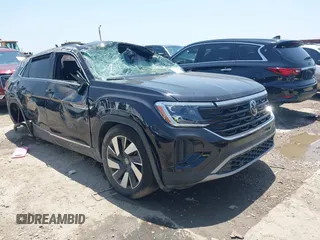 2024 Volkswagen Atlas SEL with VIN 1V2BE2CA3RC233021, listed as a IAAI auction lot 42185251 with 23,398 mi miles and . Bid and sale history available at DreamBid. Image 1.