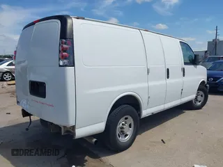 2016 Chevrolet Express Cargo Van with VIN 1GCWGAFF1G1259365, listed as a IAAI auction lot 42066824 with 279,250 mi miles. Bid and sale history available at carsss.com. Image 4.