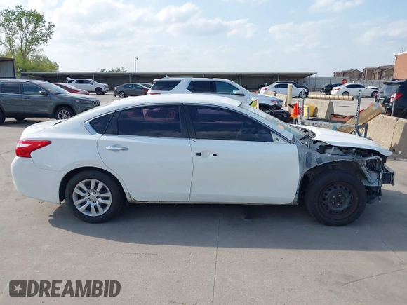 2016 Nissan Altima S with VIN 1N4AL3AP5GN310804, listed as a IAAI auction lot 42044974 with 140,021 mi miles and . Bid and sale history available at carsss.com. Image 14.