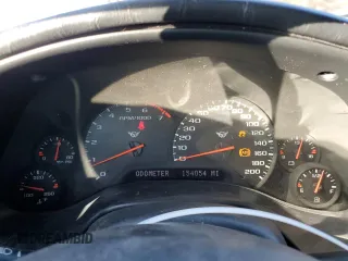 2002 Chevrolet Corvette with VIN 1G1YY32G125134764, listed as a Copart auction lot 88509155 with 154,054 mi miles and Salvage Title. Bid and sale history available at carsss.com. Image 9.
