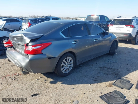 2017 Nissan Altima 2.5 SR with VIN 1N4AL3AP3HC291361, listed as a IAAI auction lot 41585914 with 140,851 mi miles. Bid and sale history available at carsss.com. Image 4.