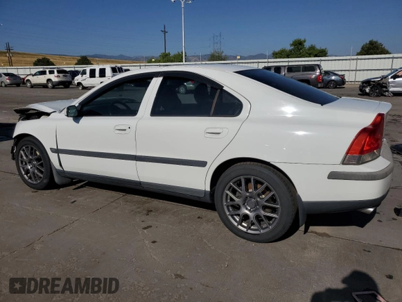 2004 Volvo S60 with VIN YV1RH59H842389027, listed as a Copart auction lot 71309694 with 200,477 mi miles and Salvage Title. Bid and sale history available at carsss.com. Image 2.
