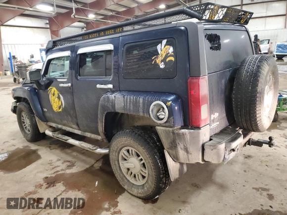 2007 Hummer H3 SUV with VIN 5GTDN13E778142883, listed as a Copart auction lot 84789934 with 102,402 mi miles and Clean Title. Bid and sale history available at DreamBid. Image 2.