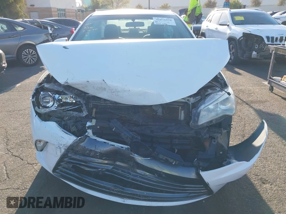 2015 Toyota Camry XLE with VIN 4T1BF1FK9FU923208, listed as a IAAI auction lot 42076970 with 124,096 mi miles and . Bid and sale history available at carsss.com. Image 12.