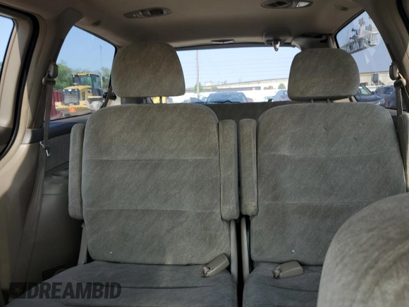 2001 Honda Odyssey EX z VIN 2HKRL18661H539370, wystawiony jako Copart lot #58513055 z przebiegiem 151 607 mil mil oraz Czysty tytuł • Clean title. Historia ofert i sprzedaży dostępna na DreamBid. Obrazek 10.