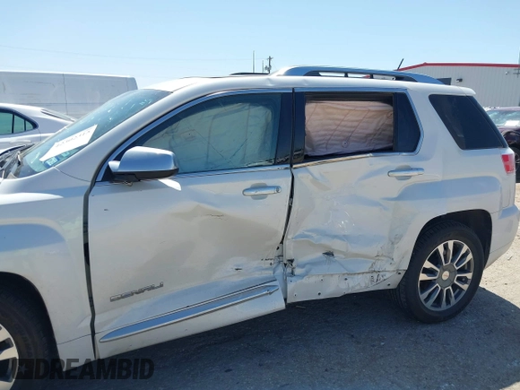 2017 GMC Terrain Denali with VIN 2GKFLVE30H6204273, listed as a IAAI auction lot 42302315 with 95,867 mi miles and . Bid and sale history available at DreamBid. Image 6.