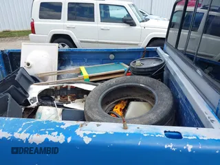 1992 Ford F-150 с VIN 1FTDF15N8NNA04687, выставлен на аукционе IAAI как лот 42452344 с пробегом Не указан миль и . История ставок и продаж доступна на DreamBid. Изображение 8.