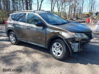 2013 Toyota RAV4 LE with VIN JTMBFREV3D5001443, listed as a IAAI auction lot 41891261 with 44,095 mi miles. Bid and sale history available at carsss.com. Image 1.