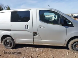 2015 Chevrolet City Express Cargo LT with VIN 3N63M0ZN5FK694828, listed as a IAAI auction lot 41795345 with 220,533 mi miles and . Bid and sale history available at DreamBid. Image 13.