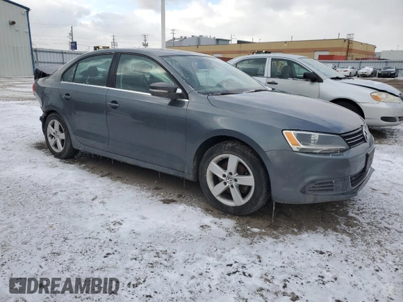 2014 Volkswagen Jetta Sedan SE w/Connectivity with VIN 3VWD07AJ8EM390770, listed as a Copart auction lot 89048365 with 175,637 mi miles and Salvage Title. Bid and sale history available at carsss.com. Image 4.