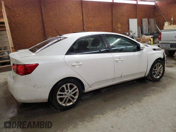 2012 Kia Forte EX with VIN KNAFU4A28C5604924, listed as a Copart auction lot 47375905 with 132,484 mi miles and Salvage Title. Bid and sale history available at carsss.com. Image 3.