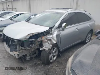 2013 Lexus RX 350 z VIN 2T2ZK1BA1DC088013, wystawiony jako IAAI lot #42478976 z przebiegiem Nie podano mil oraz . Historia ofert i sprzedaży dostępna na DreamBid. Obrazek 2.